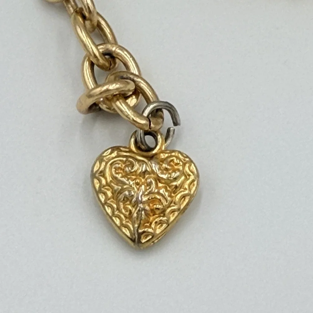 VTG Gold Tone Stretch Mesh Chain Belt Heart Charm Adjustable Boho Festival 33-56